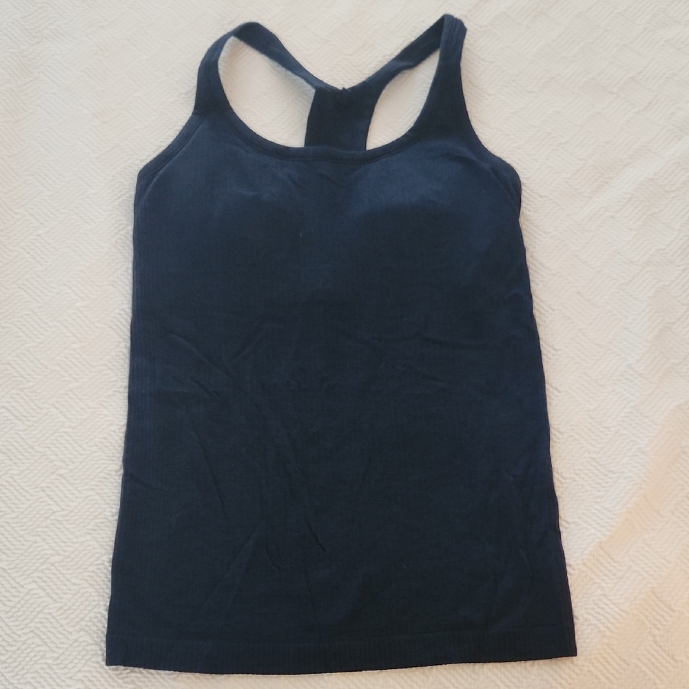 Lululemon Ebb To Street Tank. Size 6. True Navy.
